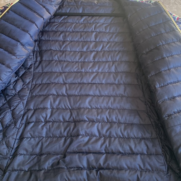💙 LILLY PULITZER 2-in-1 NAVY PINK REVERSIBLE PUFFER JACKET down father XL Floral - Picture 11 of 16